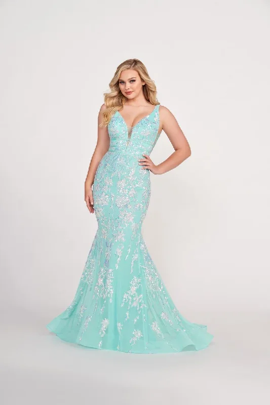 Ellie Wilde Long Plunging Sequin Prom Dress EW34041