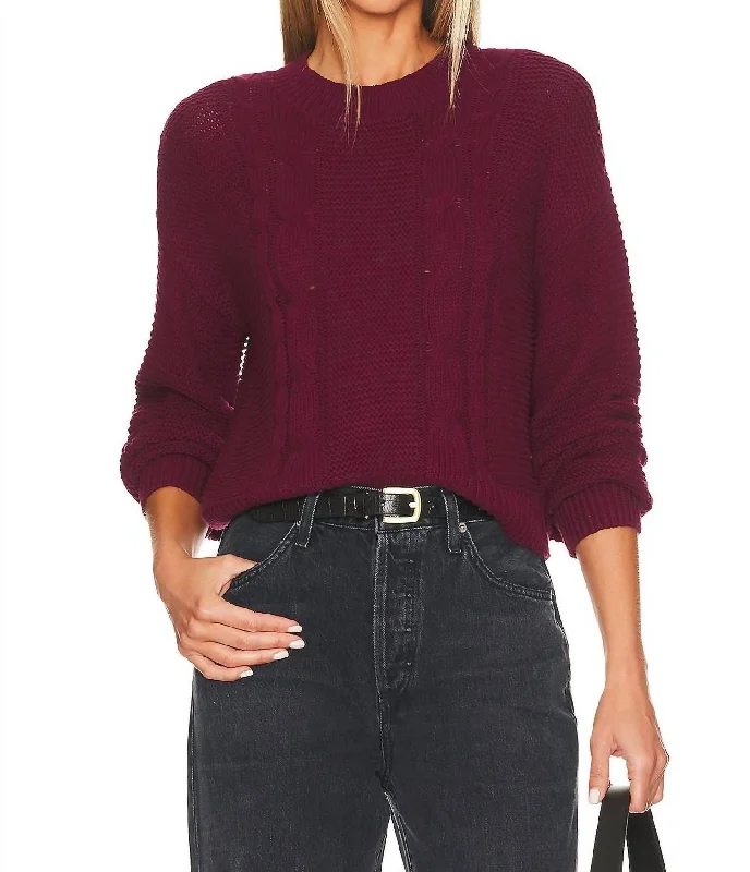 Cable Pullover Sweater In Wine