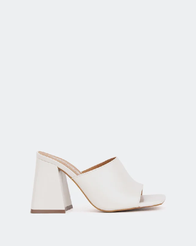 Herrera Off White Leather/Cuir Blanc Cassé