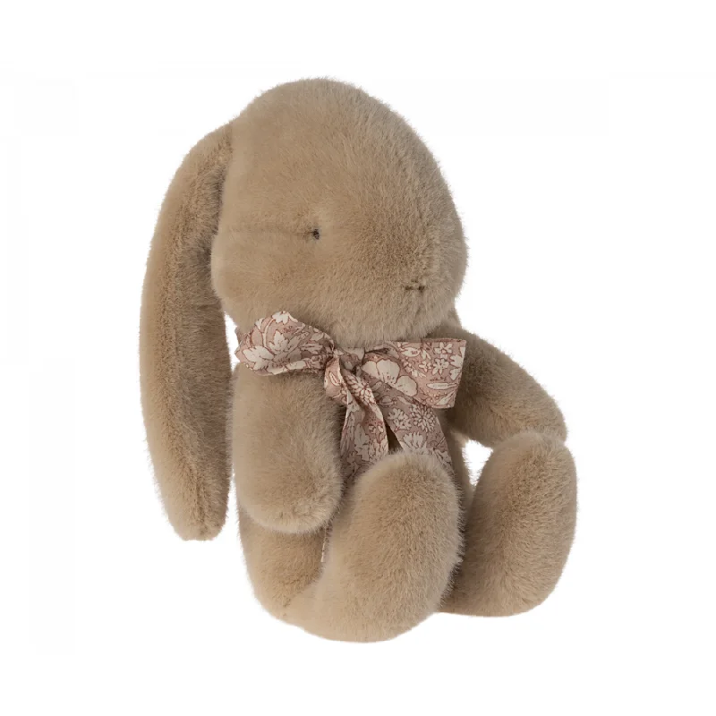 Whimsical and imaginative stuffed toysMaileg Bunny Plush Small Cream Peach '24