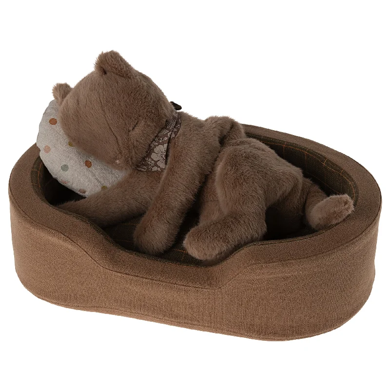 Enchanting and magical plush dollsMaileg Kitten Nougat Plush & Basket