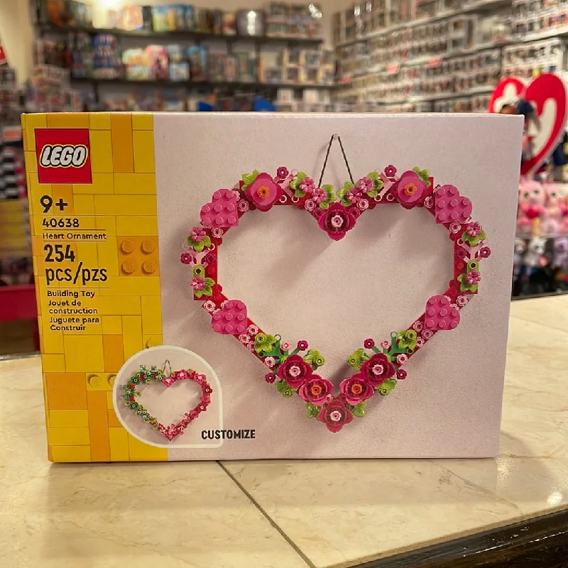 Family-friendly LEGO experiencesBrickhouse 40638 Lego Heart Ornament