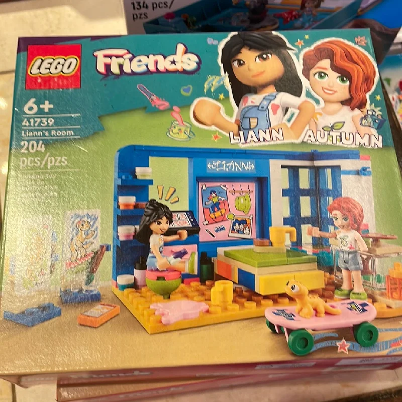 Endlessly replayable LEGO scenariosBrickhouse 41739 Lego Liann's Room Friends