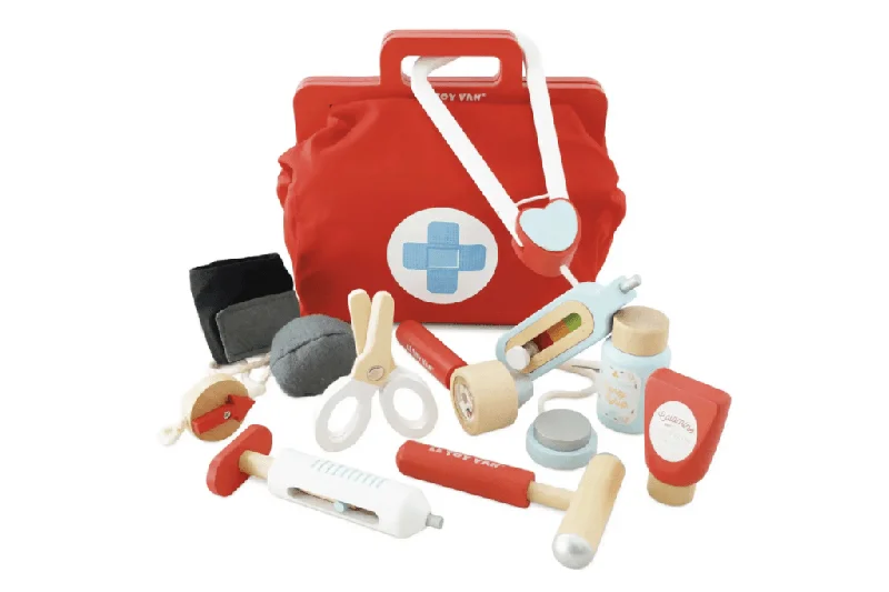 naturally finished and non-toxic wooden toys                   Le Toy Van Doctor Medical Kit