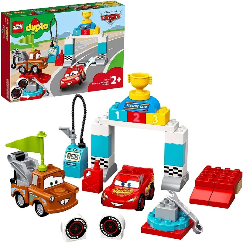 Offering educational value LEGOLEGO 10924 DUPLO Cars Lightning McQueen's Race Day