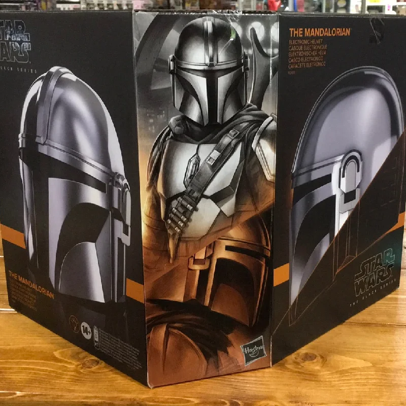 Customizable and personalized LEGO optionsMandalorian the black Series Electronic helmet Hasbro role playing star wars