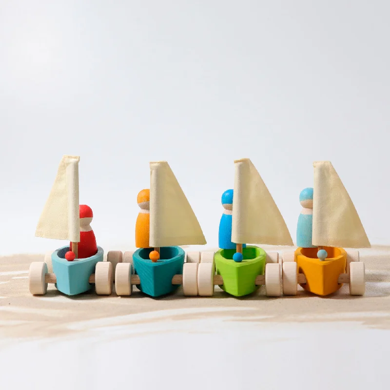Playful toys Little Land Yachts