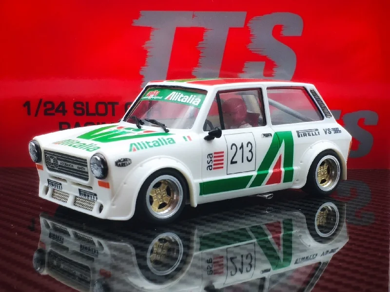 High-quality materials toys TTS032 TTS 1:24 Autobianchi A112 Abarth Gr. 2, Team Alitalia No. 213